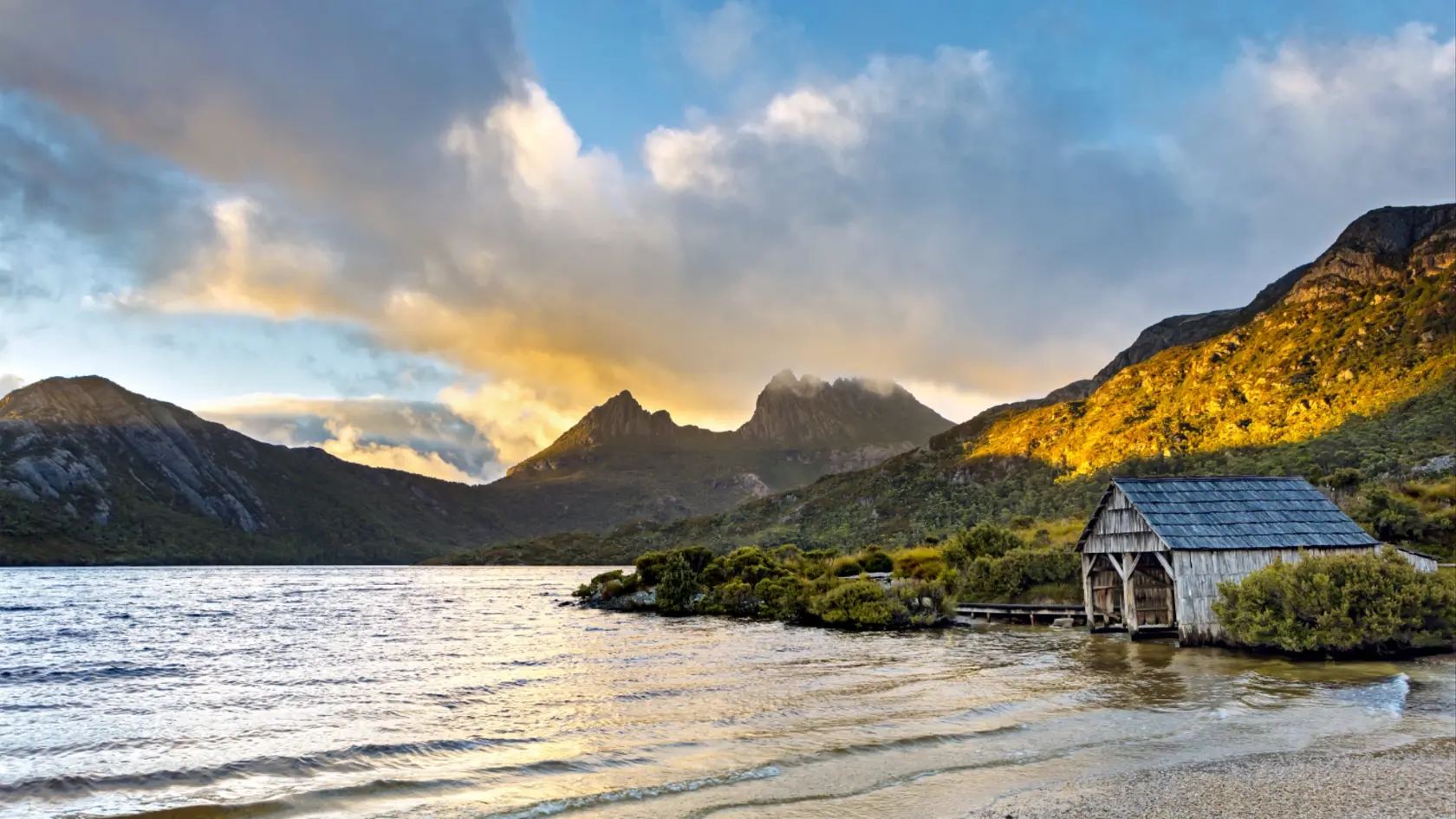 Why Visit and Stay in Northeast Tasmania?